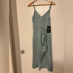 BNWT Prettylittlething Pale Blue Strappy Drape Detai Plunge Satin Midi Dress